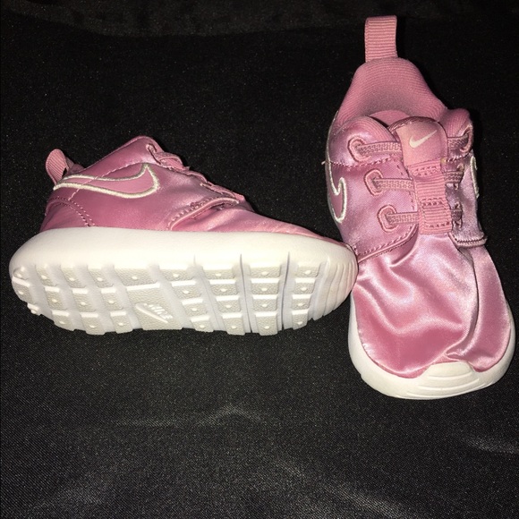 Nike sneakers 4c - Picture 3 of 4